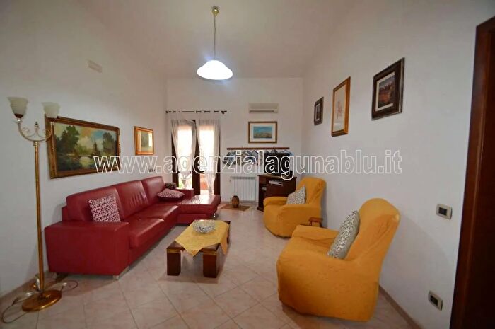 Casa con 7 locali in vendita in Via Casa Santa, Mazara Del Vallo