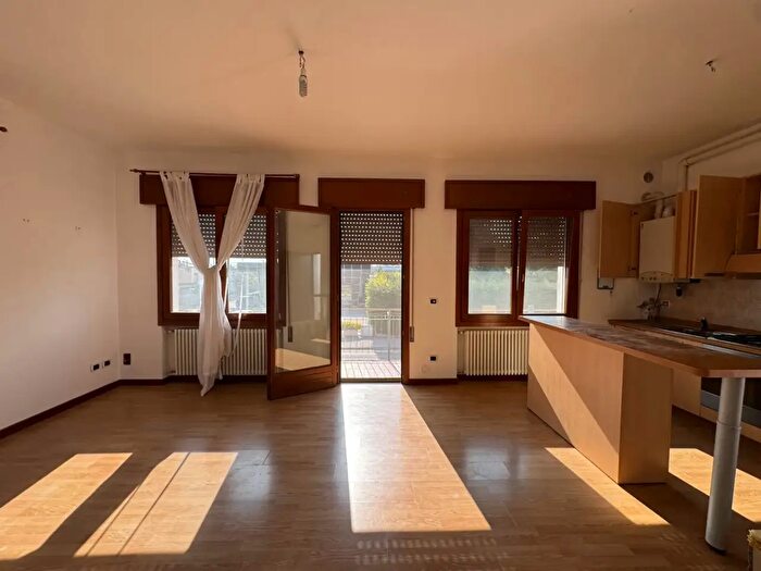Appartamento trilocale in vendita in Via Matteotti, Noventa Vicentina