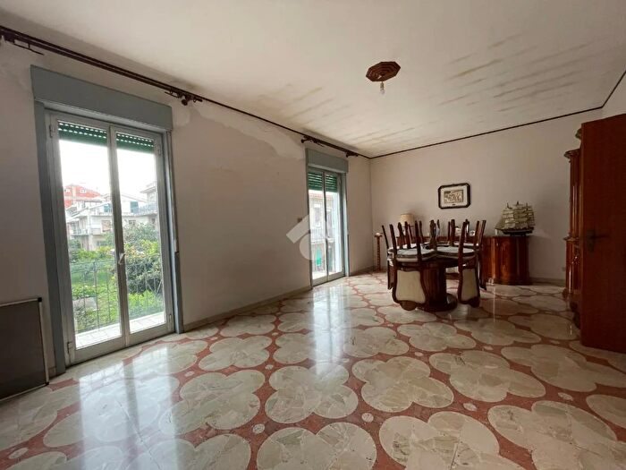 Casa con 5 locali in vendita in Via Pirandello, Monforte San Giorgio