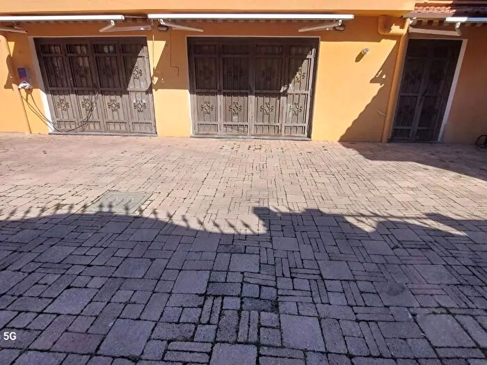 Casa quadrilocale in vendita in Livorno