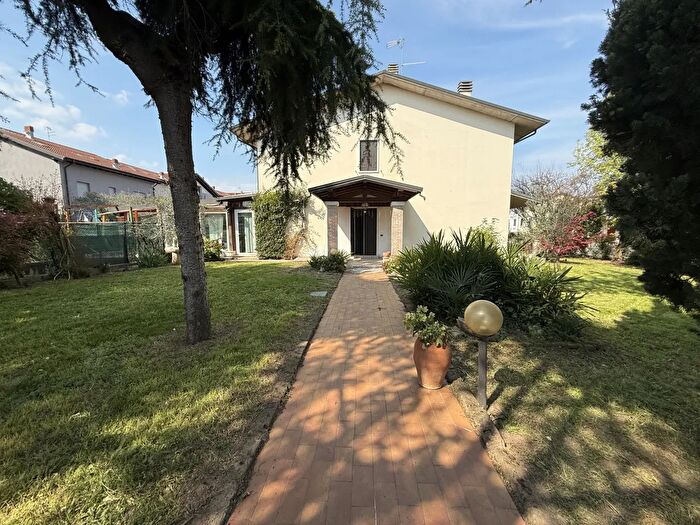 Casa con 5 locali in vendita in Via Roma, San Bonifacio