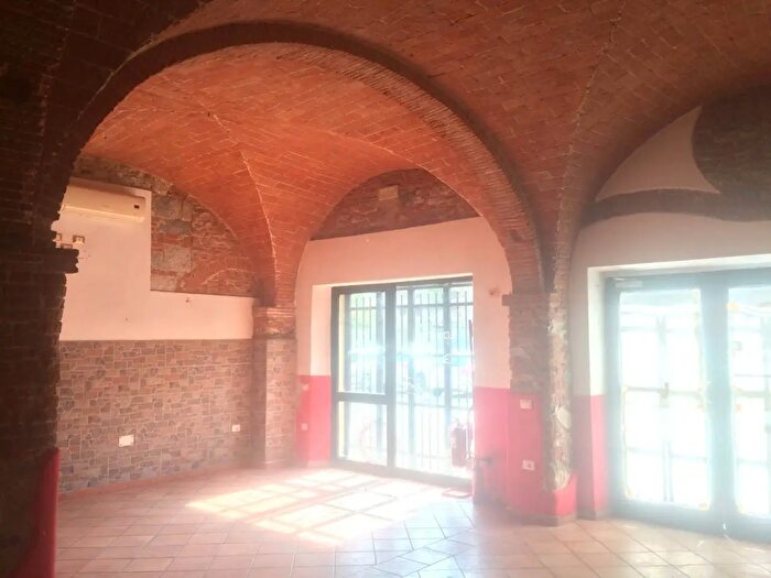 Casa quadrilocale in vendita in Via della Pura, Pisa