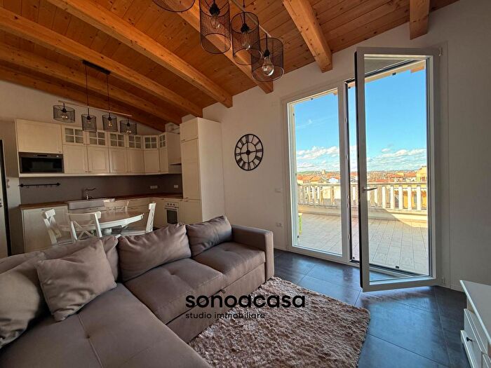 Appartamento trilocale in vendita in Piazza dellUnificazione e, Mondolfo