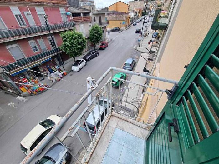 Appartamento trilocale in vendita in Corso Vittorio Emanuele, San Cataldo