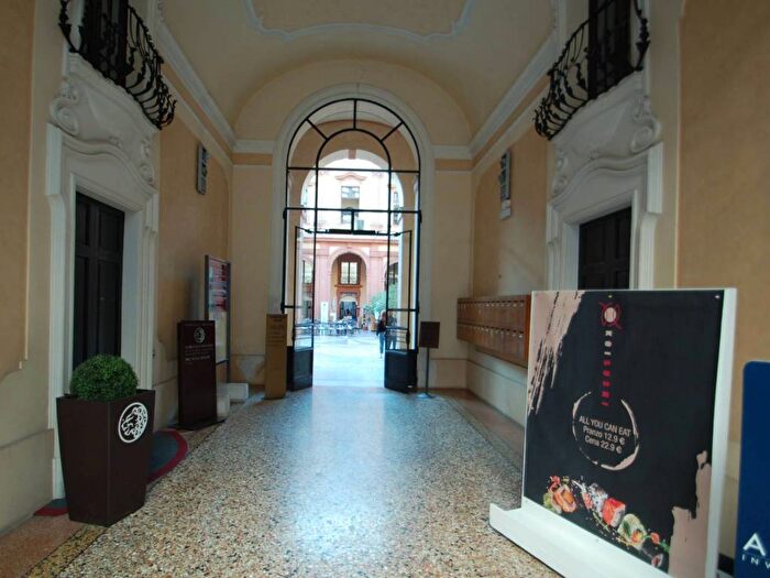 Appartamento bilocale in affitto in Largo Castello, Centro Storico, Ferrara