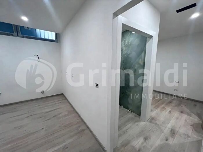 Appartamento trilocale in vendita in Via Verro, Milano