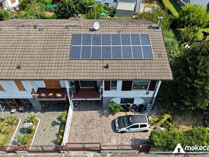 Casa quadrilocale in vendita in Via Gorki, San Giuliano Milanese