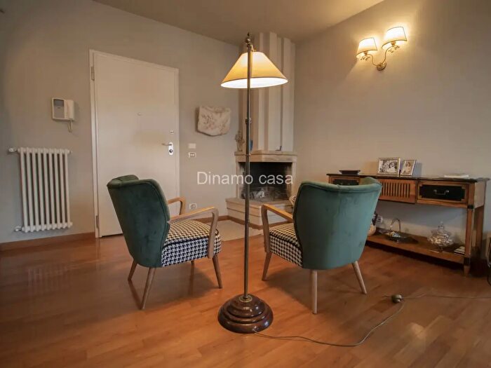 Appartamento trilocale in vendita in Via Indipendenza, Montemurlo