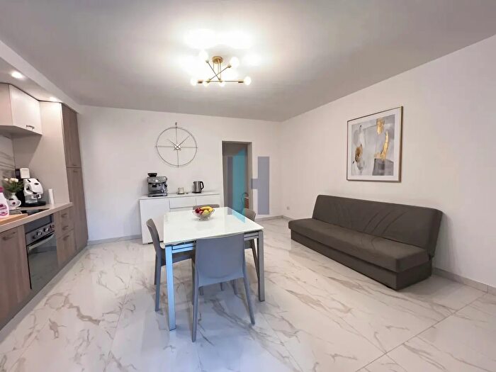 Appartamento trilocale in vendita in Via Ponte, Brescia