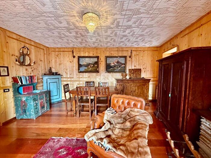 Appartamento trilocale in affitto in Via Tomasi, Cané, Vione