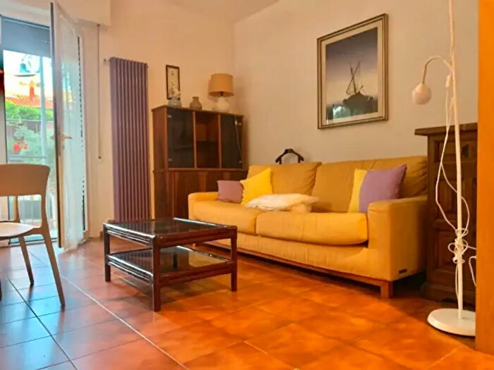 Appartamento quadrilocale in vendita in Viale Dardanelli, Rimini