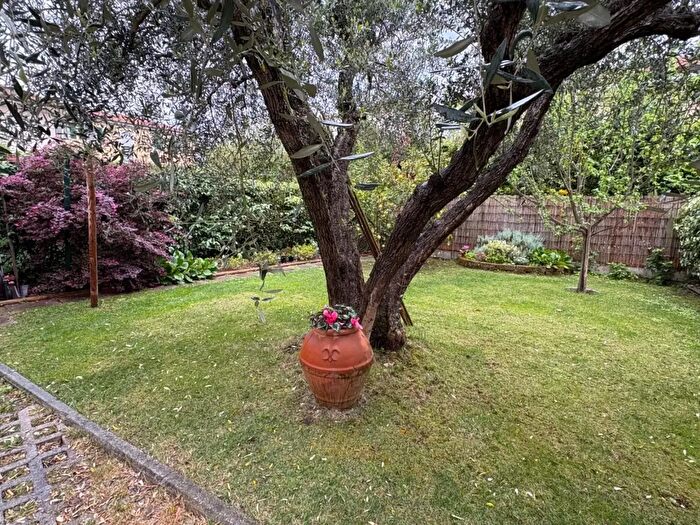 Casa con 9 locali in vendita in Migliarino Pi, Vecchiano