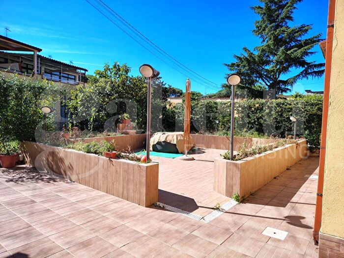 Appartamento quadrilocale in vendita in Via Cavallaro, Camerota