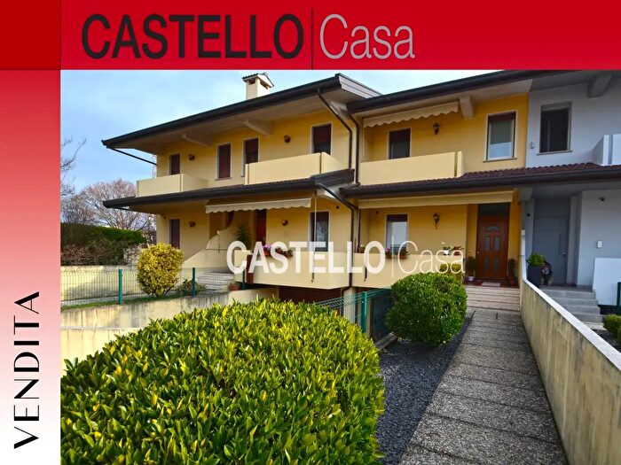 Casa con 5 locali in vendita in Viale delle Querce, Castelfranco Veneto