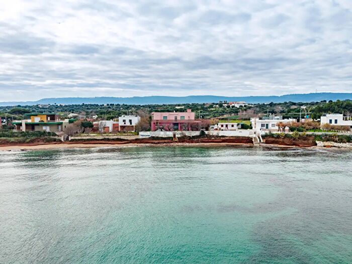 Casa con 6 locali in vendita in Contrada Lamandia, Monopoli
