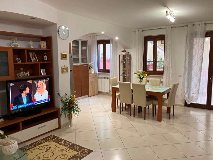 Appartamento trilocale in vendita in Colli al Metauro, Colli al Metauro