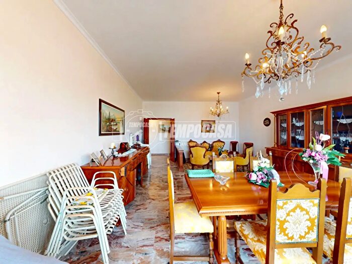 Casa con 5 locali in vendita in Via Giovanni Amendola, Specchia