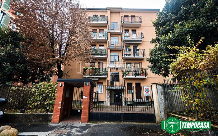 Appartamento bilocale in affitto in Via Monzambano, Milano