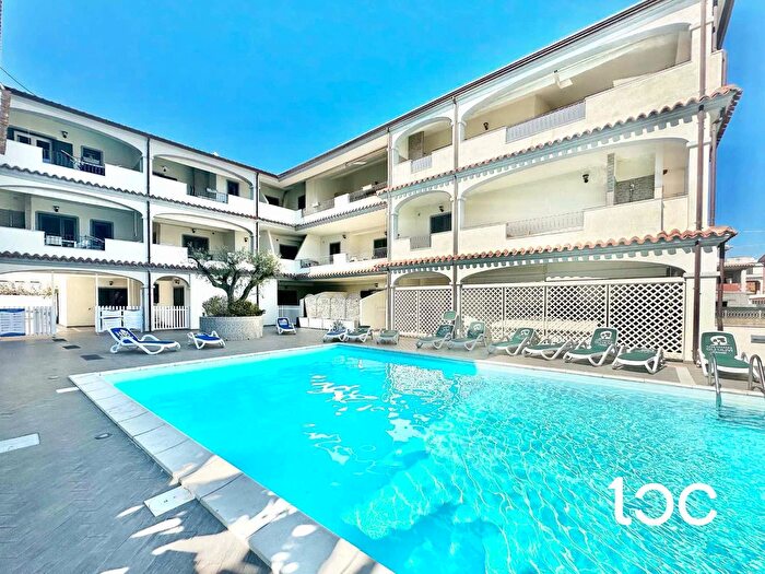 Appartamento monolocale in vendita in Orosei