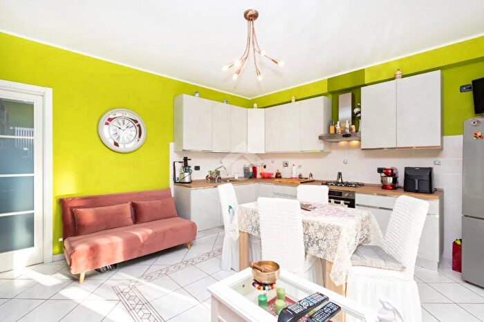 Appartamento bilocale in vendita in Via alle Fabbriche, Caselle Torinese