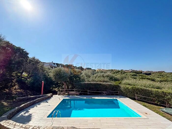 Casa con 5 locali in vendita in Bagaglino Snc, Stintino