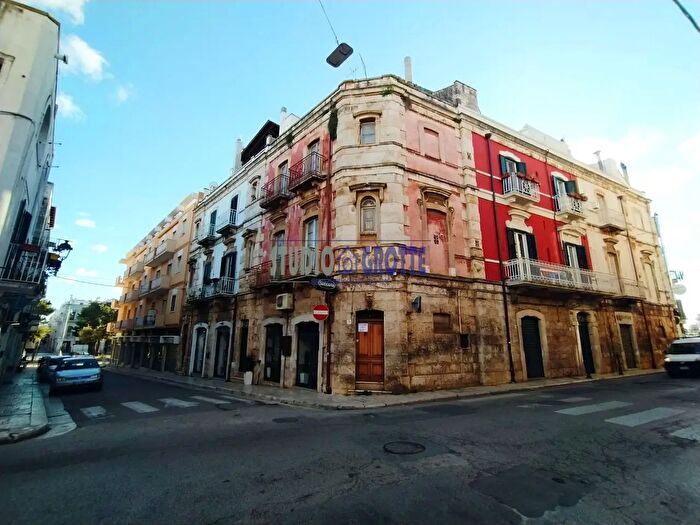 Casa quadrilocale in vendita in Via XX Settembre, Castellana Grotte