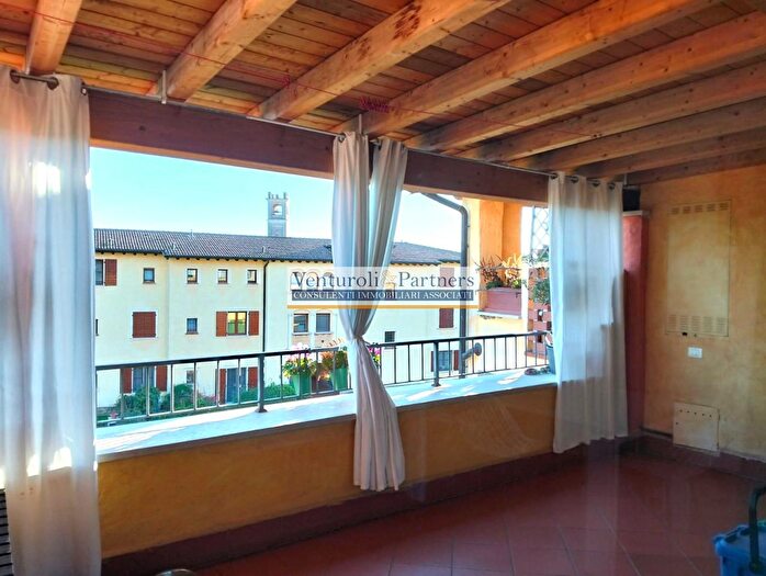 Appartamento trilocale in affitto in Via Borello, Bedizzole