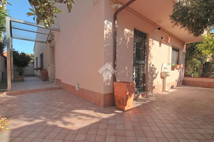 Casa quadrilocale in affitto in Via Goffredo Mameli, Pescara