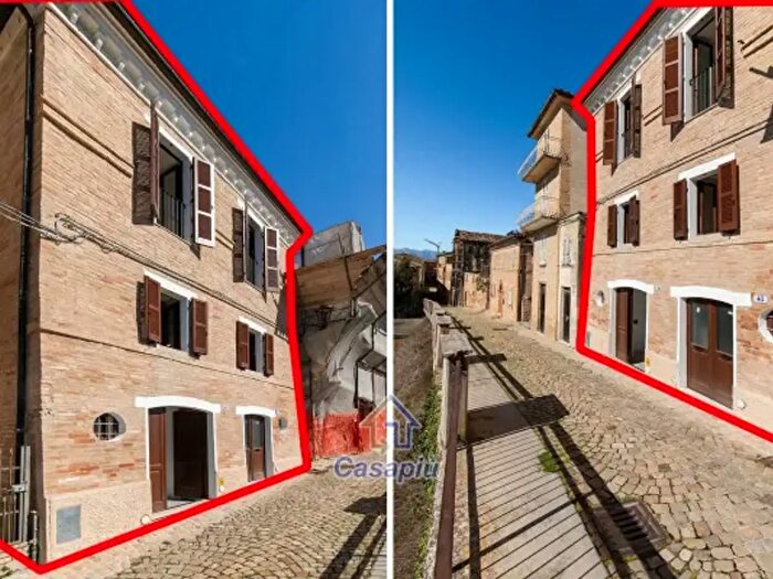 Case in Vendita e in Affitto - 2