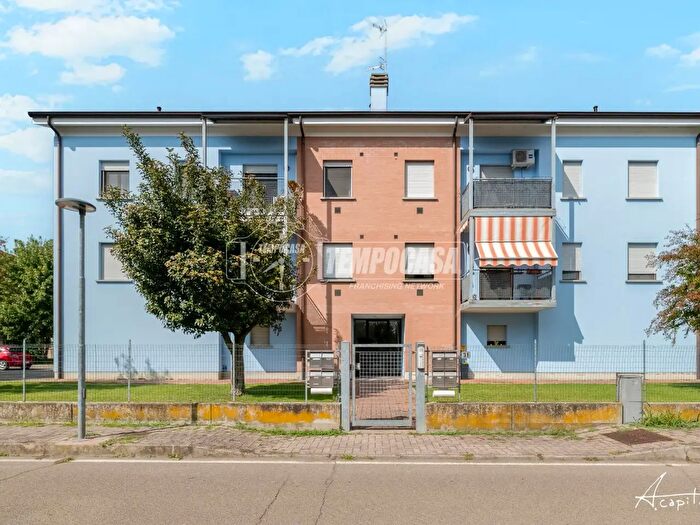Appartamento trilocale in vendita in Via Sandro Pertini, San Martino In Rio
