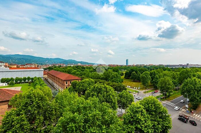 Appartamento quadrilocale in vendita in Corso IV Novembre, Torino