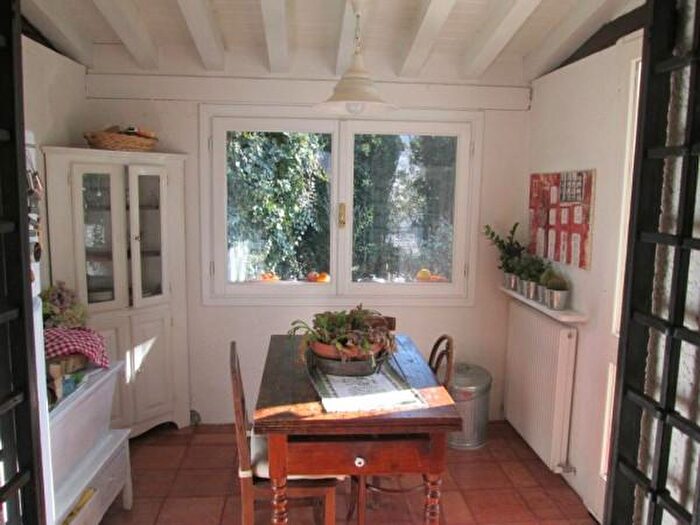 Casa con 6 locali in vendita in Monfumo