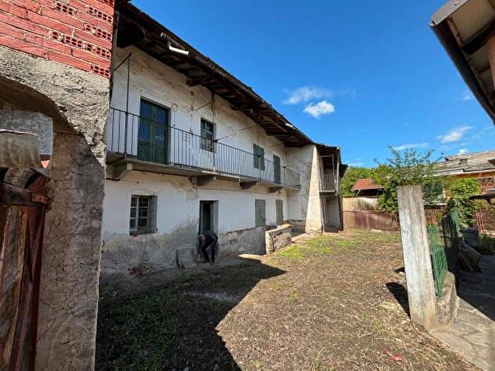 Casa con 6 locali in vendita in Via Villaretto, Bagnolo Piemonte
