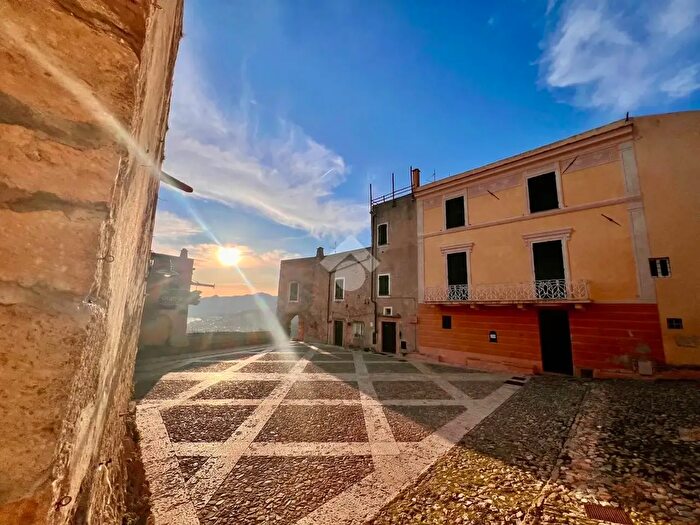 Appartamento bilocale in vendita in Via del Salto, Borgio Verezzi