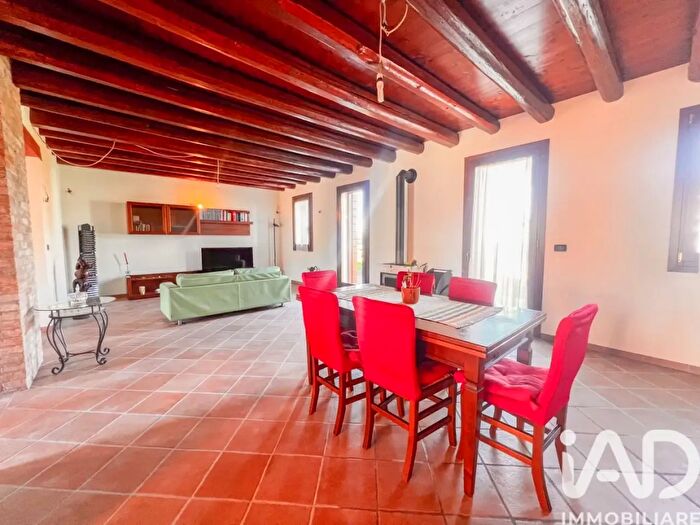 Casa con 5 locali in vendita in Vicolo Antonio Canova, Fiesso D'Artico