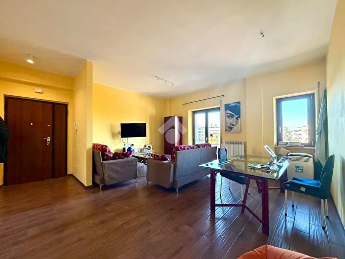 Appartamento trilocale in vendita in Via Giuseppe Verdi, Rende