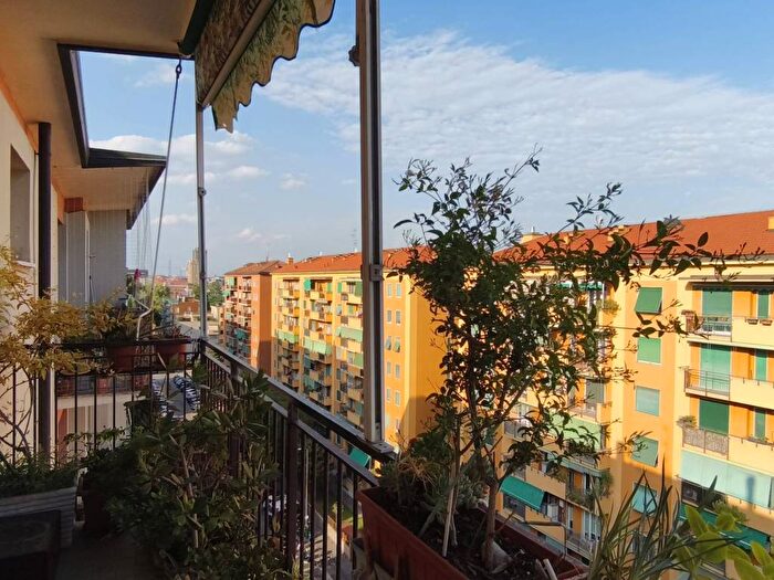 Appartamento trilocale in vendita in Via Bernardino Bellincione, Udine, Milano