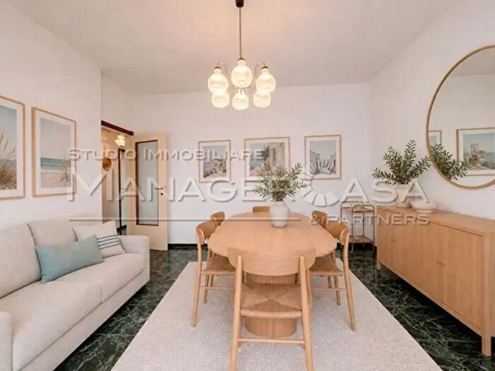 Appartamento trilocale in vendita in Passo Privato dei Frassini, Rapallo
