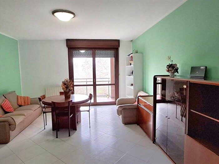 Appartamento quadrilocale in affitto in Via Pier Francesco Cittadini, Vialba, Milano
