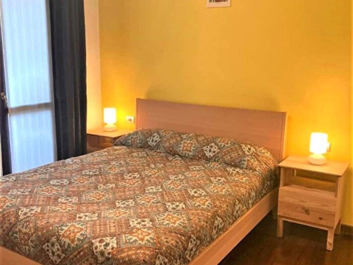 Appartamento bilocale in affitto in Via Caianello, Dergano, Milano