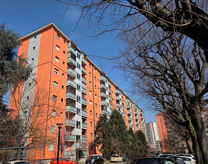 Appartamento quadrilocale in vendita in Via Ugo Betti, Milano