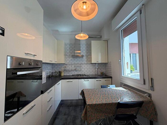 Appartamento con 5 locali in affitto in Via San Petronio Vecchio, Santo Stefano, Bologna
