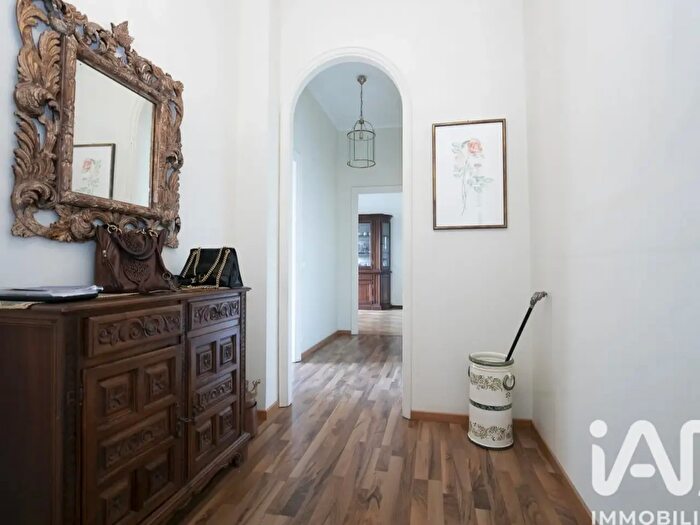 Appartamento con 5 locali in vendita in Piazza Remondini, Genova