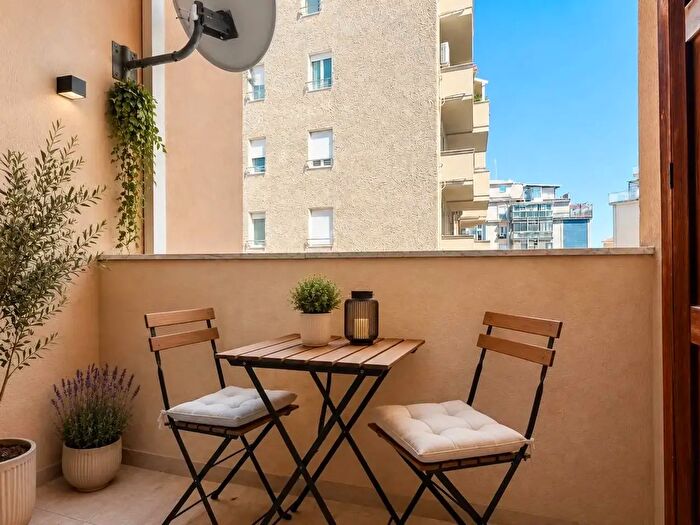 Appartamento monolocale in vendita in Via della Pineta O, Cagliari