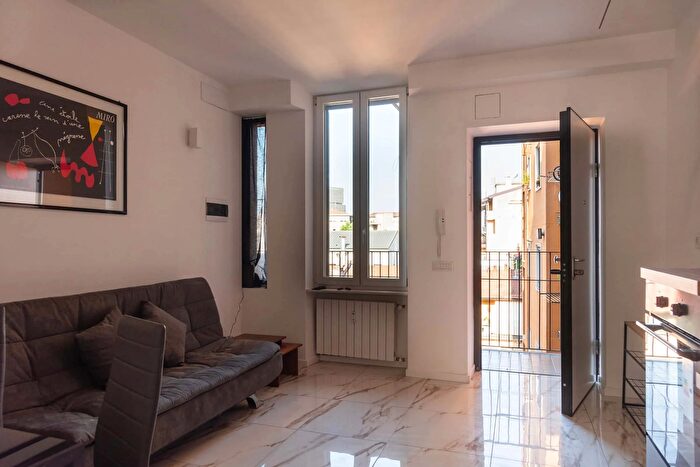 Appartamento monolocale in affitto in Via Lodovico Montegani, Milano