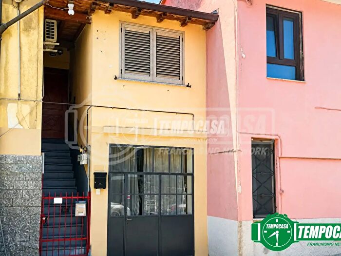 Appartamento trilocale in vendita in Via Gian Paolo Annoni, Motta Visconti