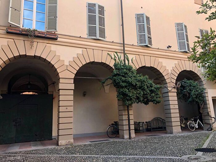 Appartamento quadrilocale in affitto in Via San Marco, Centro Storico, Piacenza