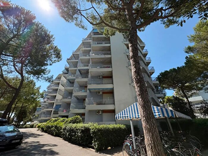 Appartamento bilocale in vendita in Lungomare Trieste, Lignano Sabbiadoro