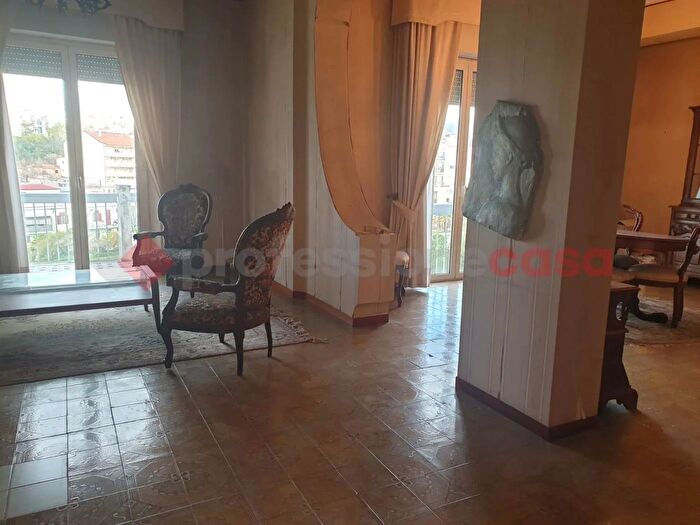 Appartamento quadrilocale in vendita in Via San Giorgio Extra, Reggio Calabria