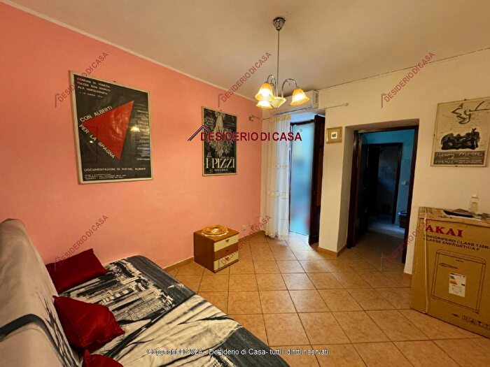 Appartamento bilocale in affitto in Corso Ruggero Cefalù Pa Italia, Cefalu
